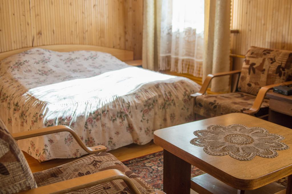 Pas Marija Hotel Паланга Екстериор снимка